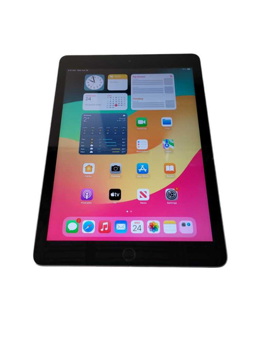 Apple iPad 6th Gen 32GB (A1893) Î” — retail.era