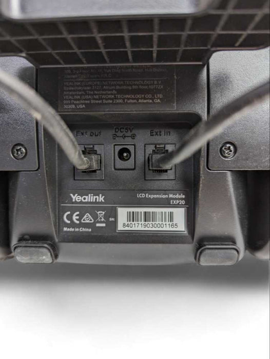 Yealink STP-T29G with 2x EXP20 LCD Contacts expansions  -