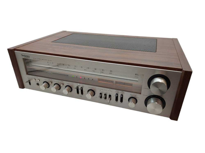 Technics by Panasonic FM/AM Stereo Receiver Model: SA-700  =