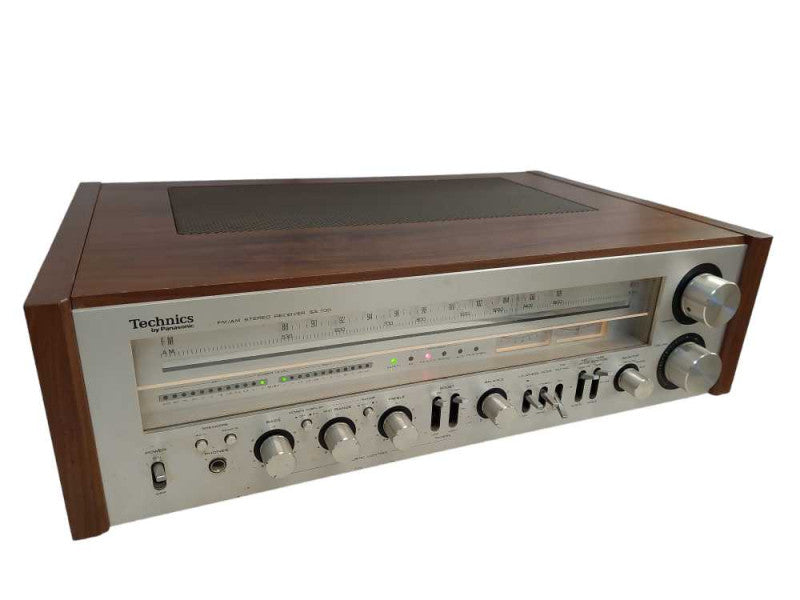 Technics by Panasonic FM/AM Stereo Receiver Model: SA-700  =