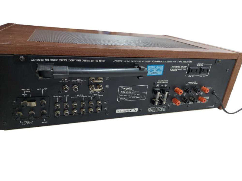 Technics by Panasonic FM/AM Stereo Receiver Model: SA-700  =