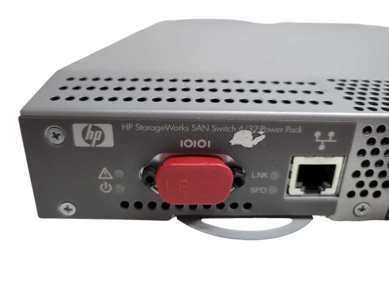 HP StorageWorks 32-port 4/32b SAN Full Fabric Switch Q%