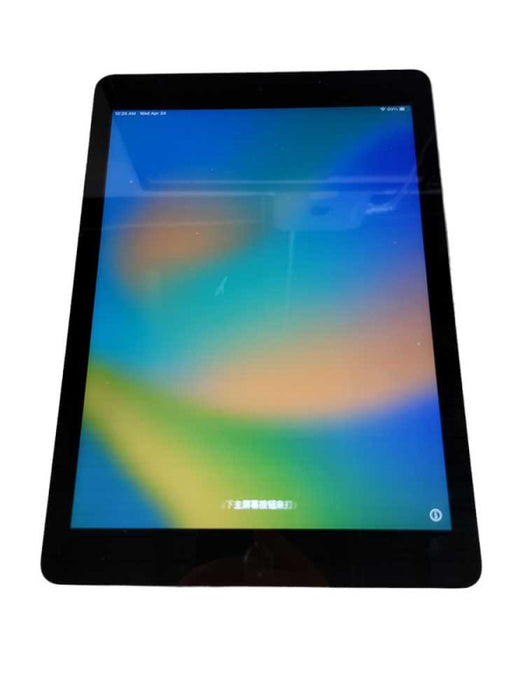 Apple iPad 5th Gen (A1822) - READ Î