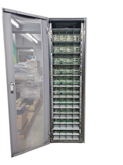 Server Rack NetApp 10x Disk Array DS4246 2x IOM6 Modules 2x PDU !