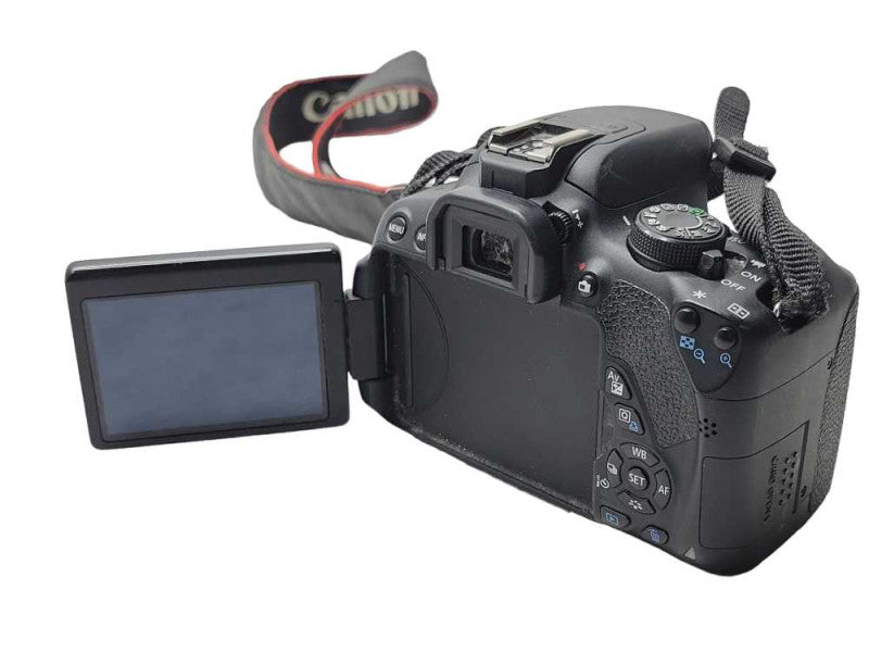 Canon EOS Rebel T5i 18MP Digital SLR Camera Body READ _