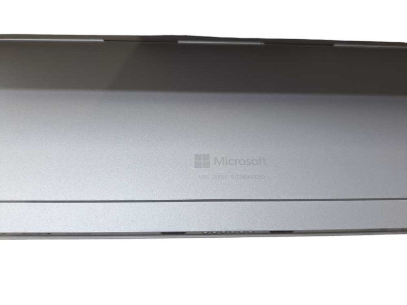 Microsoft Surface Pro 6 (1796) | i5-8350U @ 1.70GHz, 16GB Ram, 256GB SSD