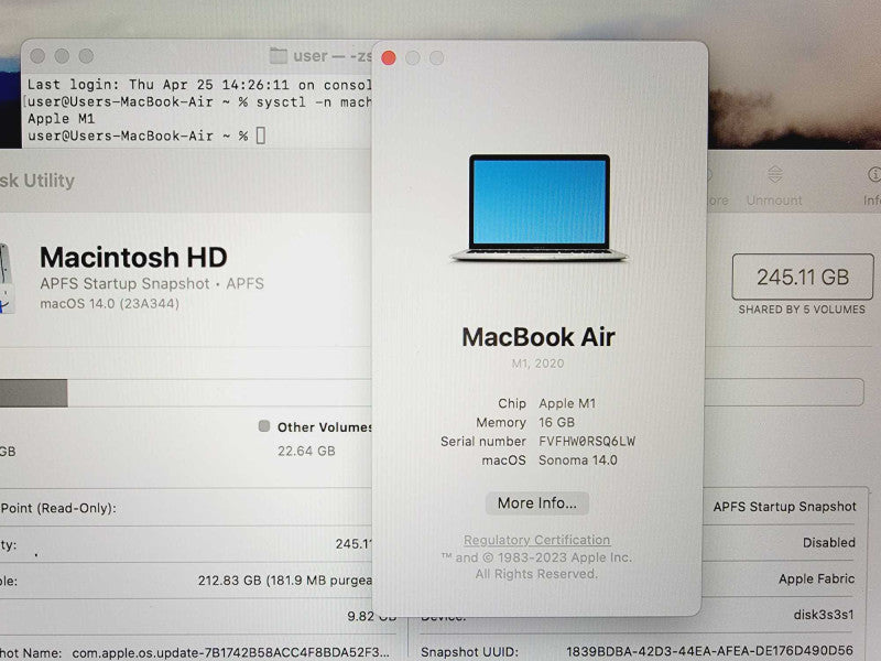 Apple Macbook Air 2020 13\\" Chip M1 @ 3.2GHz 16GB Ram 250GB SSD [Read] (