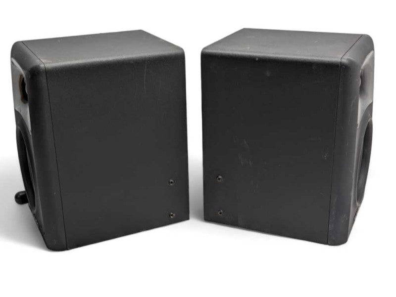 M-AUDIO AV32 Compact Desktop Speakers for Professional Media Creation -