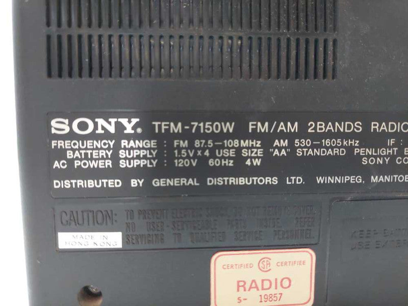 Sony Super Sensitive AM/FM AC/Battery Radio Solid State Model:TFM-7150W =