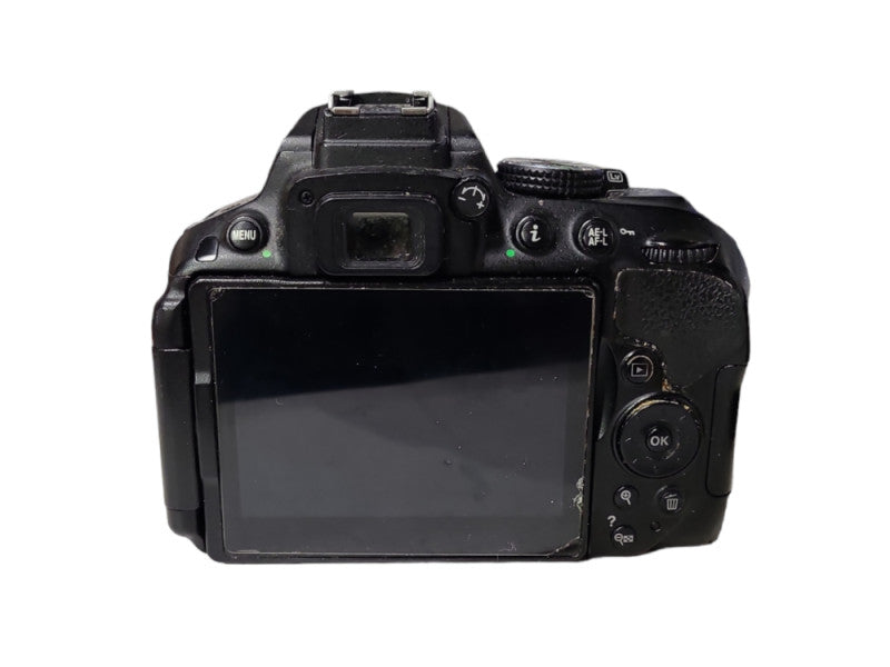 Nikon D5300 24.2MP Digital SLR Camera Body only, no battery, READ