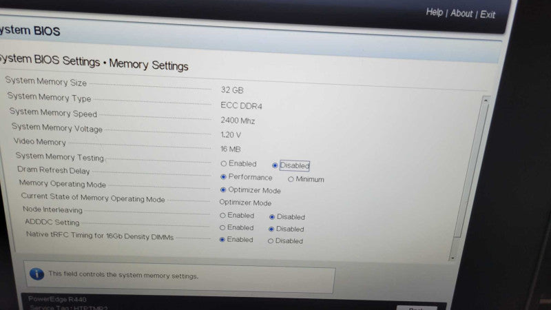 Dell PE R440 - 2x Xeon Gold 6152 | 32GB RAM | NO HDD | PERC H730P %