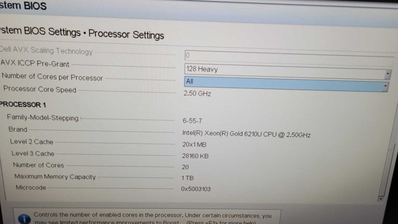 Dell PE R640 - Xeon Gold 6210U | 32GB RAM | NO HDD | PERC H740P Mini Q%\t %