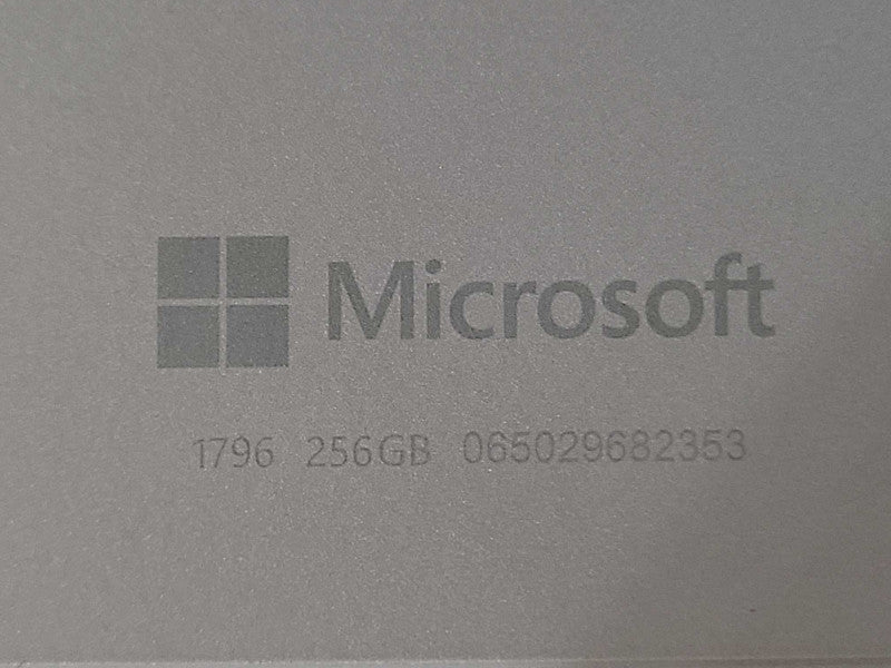 Microsoft Surface Pro 6 1796, i5-7300U 2.60GHz, 8GB RAM, 256GB SSD, No KB Q