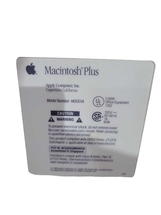 Vintage Apple Macintosh Plus Desktop Computer - M0001A !