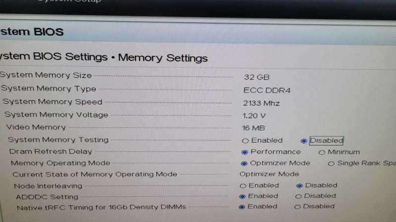 Dell PE R640 - 2x Xeon Gold 5120 | 32GB RAM | NO HDD | PERC H740P Mini |2xPSU %