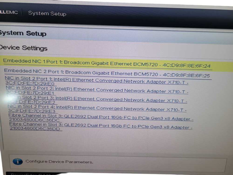 Dell PE R440 - 2x Xeon Silver 4108 | 64GB RAM | NO HDD | 2x550WPSU %
