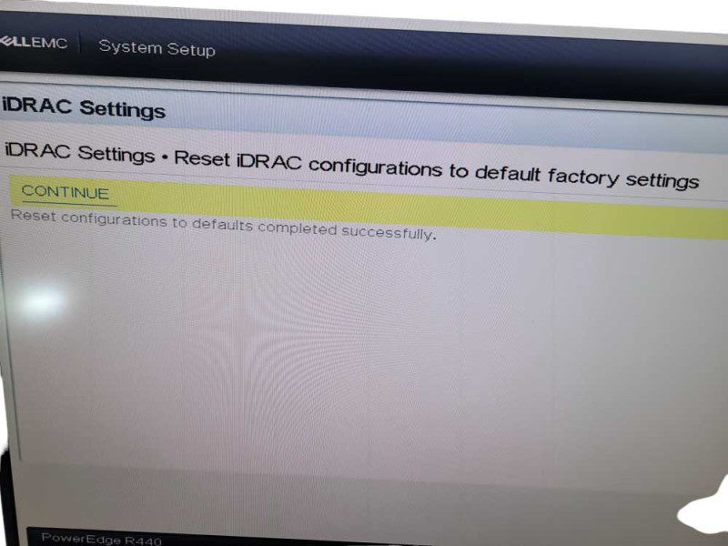 Dell PE R440 - 2x Xeon Silver 4108 | 64GB RAM | NO HDD | 2x550WPSU %