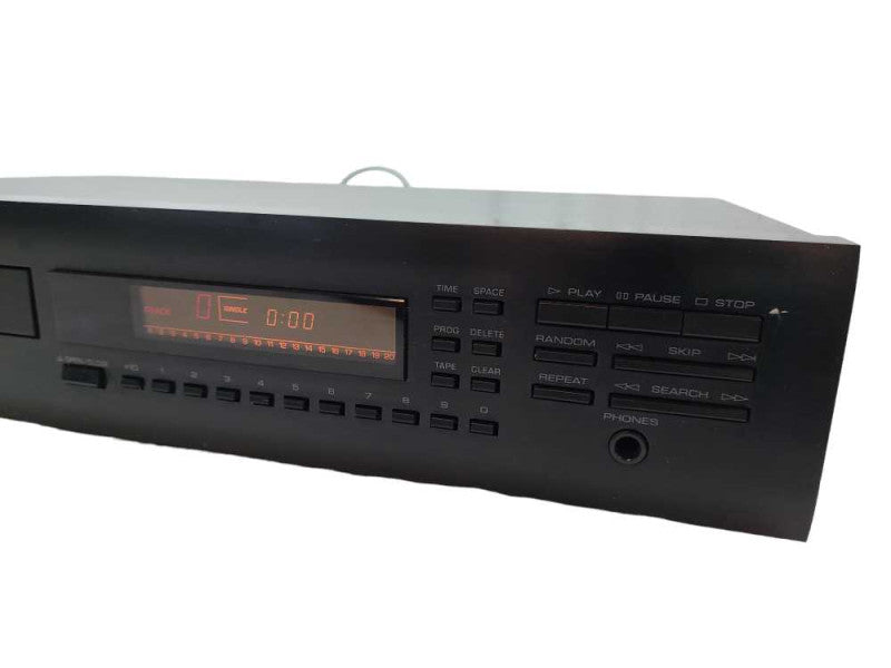 Yamaha Natural Sound Compact Disc Player  Model: CDX-530 =