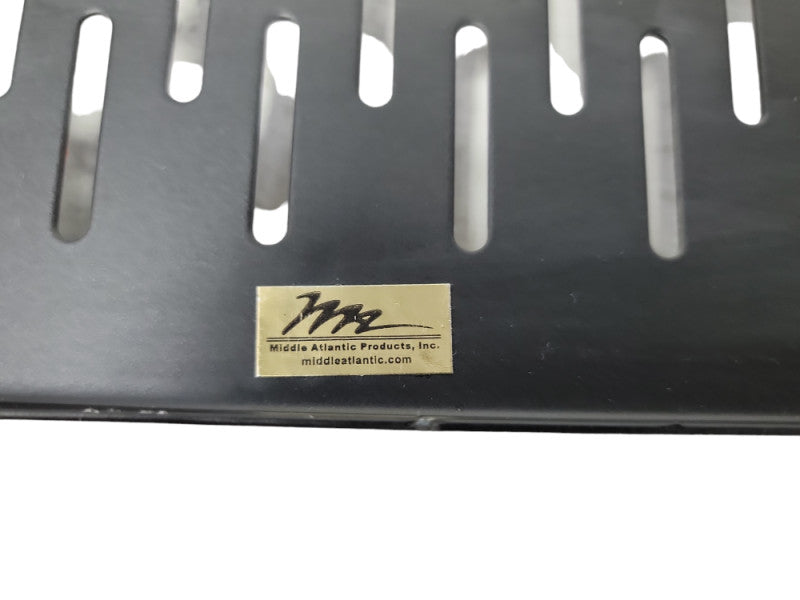 Middle Atlantic 2-Space Rack Shelf / U2 / 14.75\\"