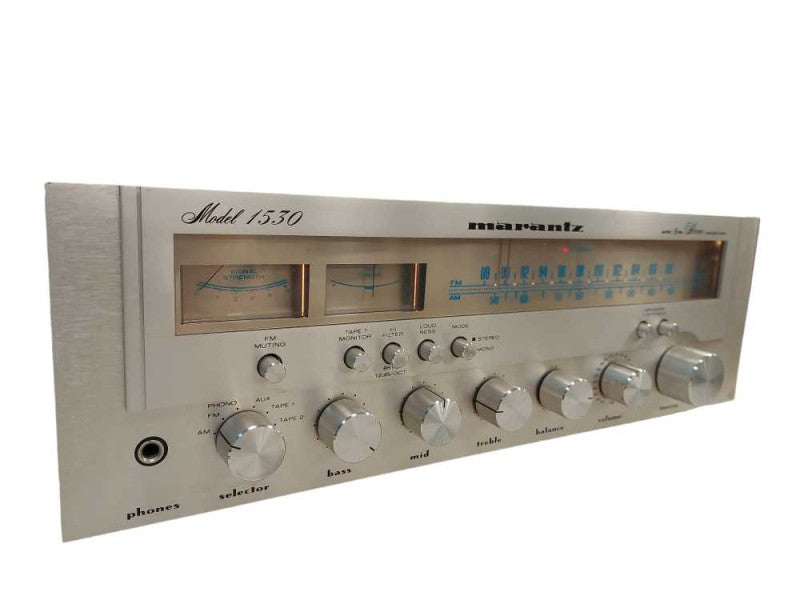Marantz AM/FM Stereo Receiver Model: 1530 Made in Japan 1978 =