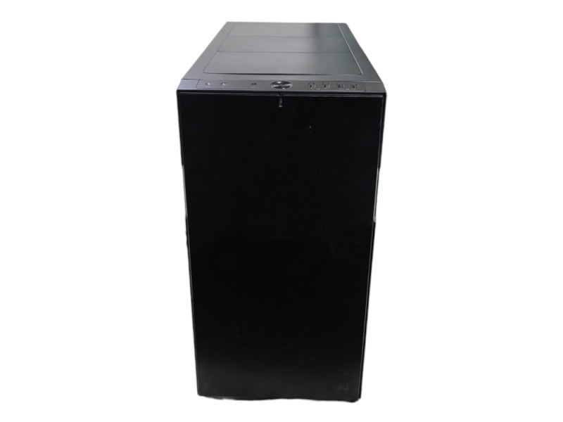 Custom PC/Asus Z97-A, i7-4790 3.60GHz, 32GB DDR3 RAM, No HDD, 8x 3.5\\" Trays