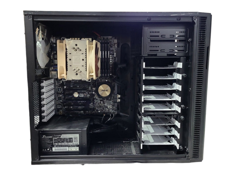 Custom PC/Asus Z97-A, i7-4790 3.60GHz, 32GB DDR3 RAM, No HDD, 8x 3.5\\" Trays