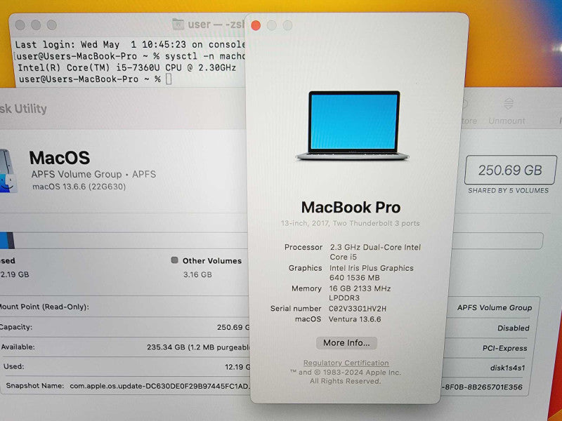 Apple Macbook Pro 2017 13\\" 2-Core i5-7360U @ 2.3GHz 16GB DDR3 250GB SSD (
