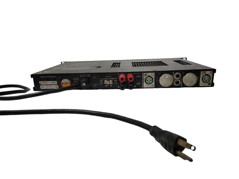 Vintage BGW SYSTEMS PROFESSIONAL POWER AMPLIFIER MODEL 100