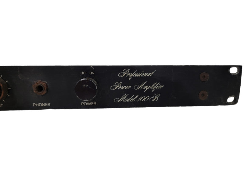 Vintage BGW SYSTEMS PROFESSIONAL POWER AMPLIFIER MODEL 100