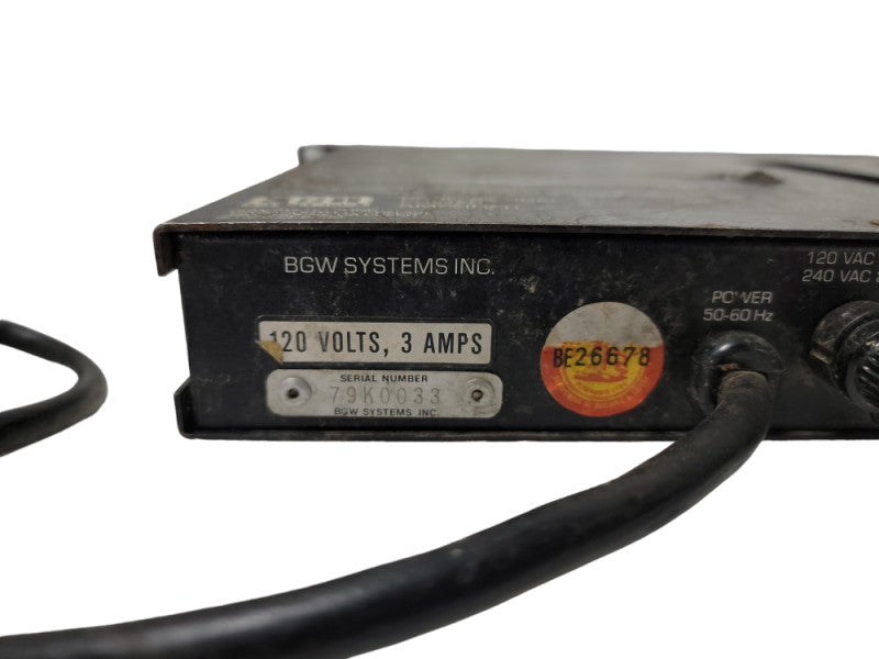 Vintage BGW SYSTEMS PROFESSIONAL POWER AMPLIFIER MODEL 100