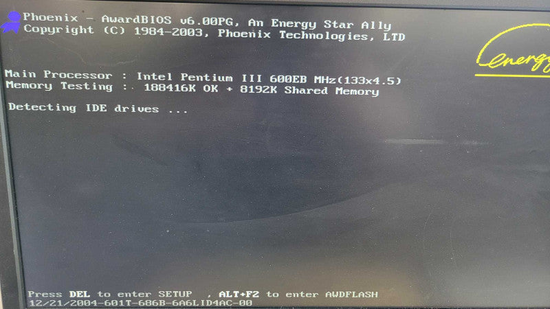 Supermicro 1U Server - Pentium III 600EB| 192MB RAM | NO HDD %\t %