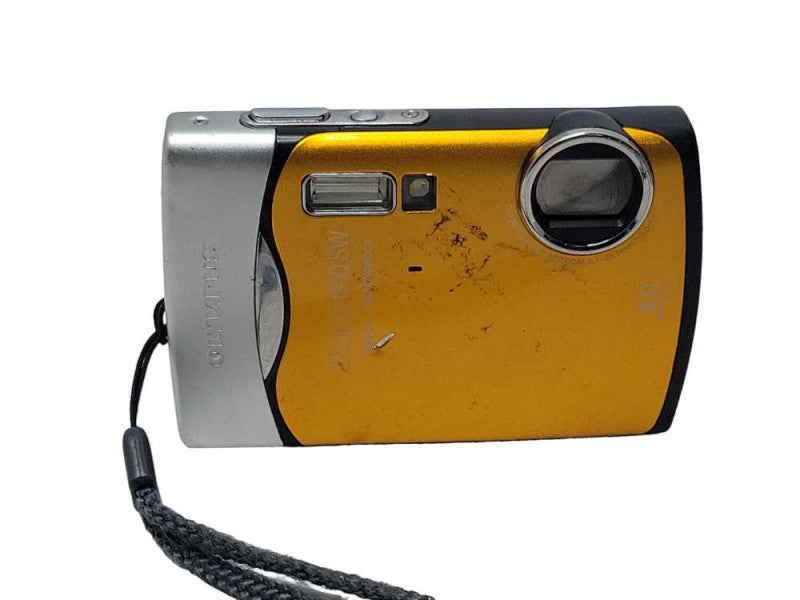 Olympus Stylus 850 SW 8MP Digital Camera, No Battery, No SD Card, READ _