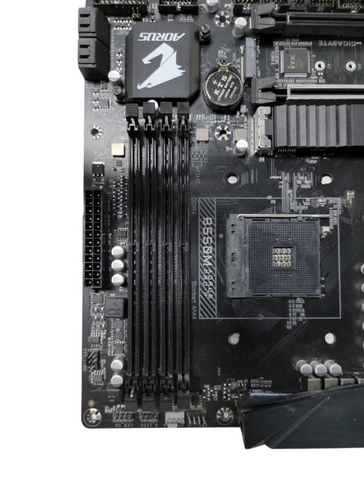 GIGABYTE B550M DS3H AC AM4 Intel Motherboard| see pictures