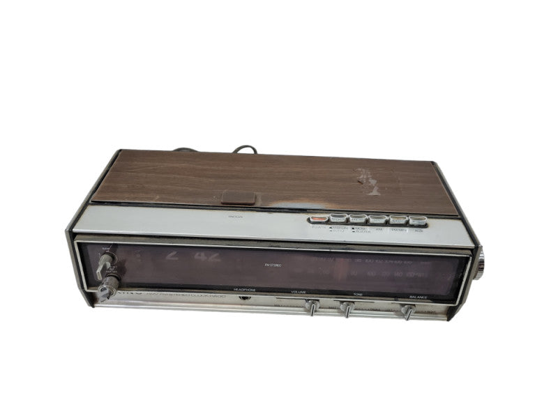 Vintage VIKING AM/FM CLOCK RADIO (READ) %