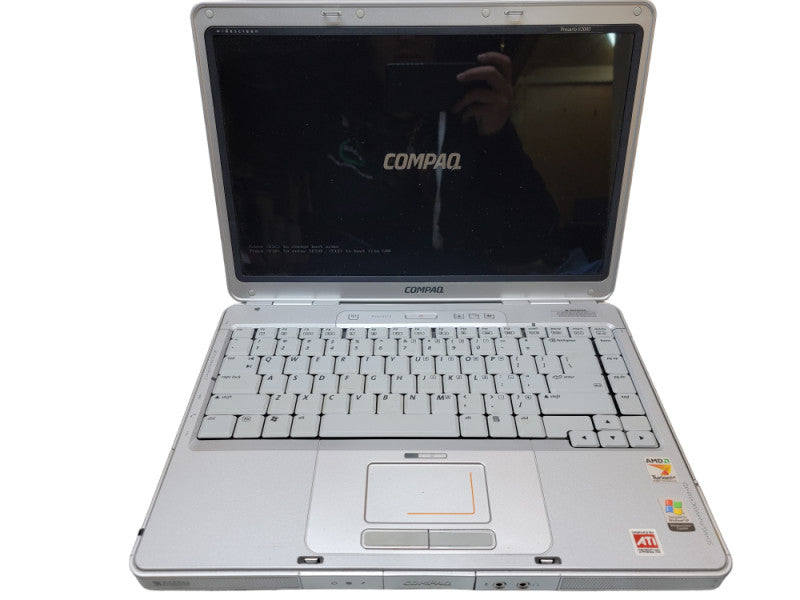 Compaq Presario V2000| AMD Turion 64| 1GB DDR | NO HDD  Î²