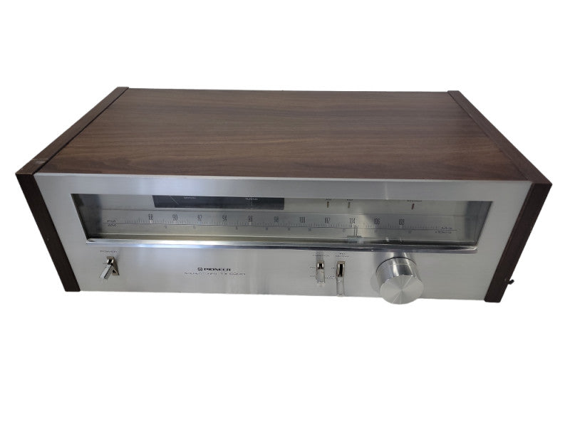 Pioneer TX-6800 AM/FM tuner| Classic silver model with wood case