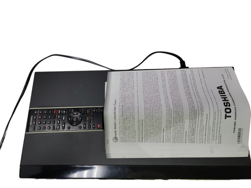 Toshiba SD-V395 DVD VCR Combo VHS Player Recorder With Remote and manual