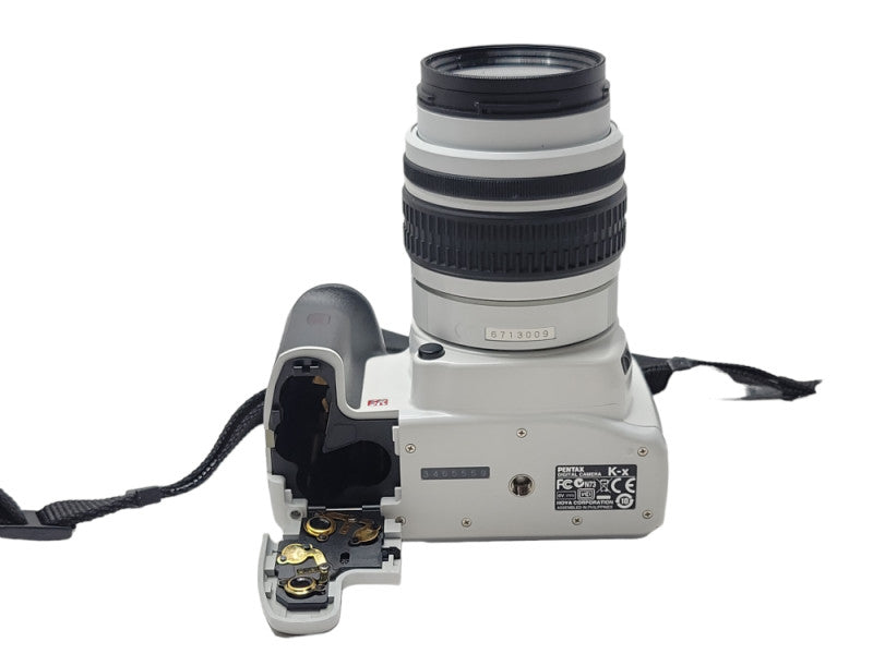 Pentax K-x 12.3MP Digital Camera 18-55 52mm UV _