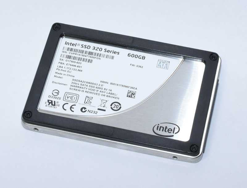 600GB Intel 320 Series 2.5\\" SATA SSD Q+