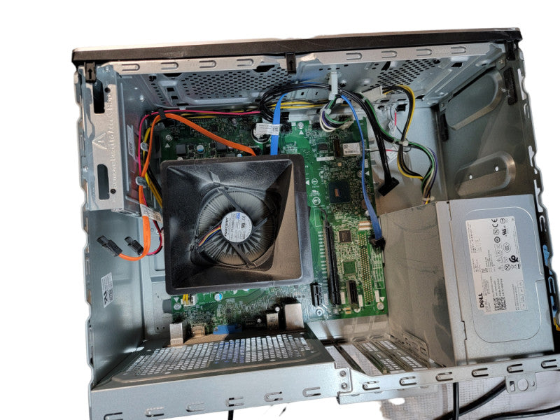 Dell Inspiron 3670 MT i5 - 8400 CPU @ 2.80GHz 16GB DDR4 Ram Î¸