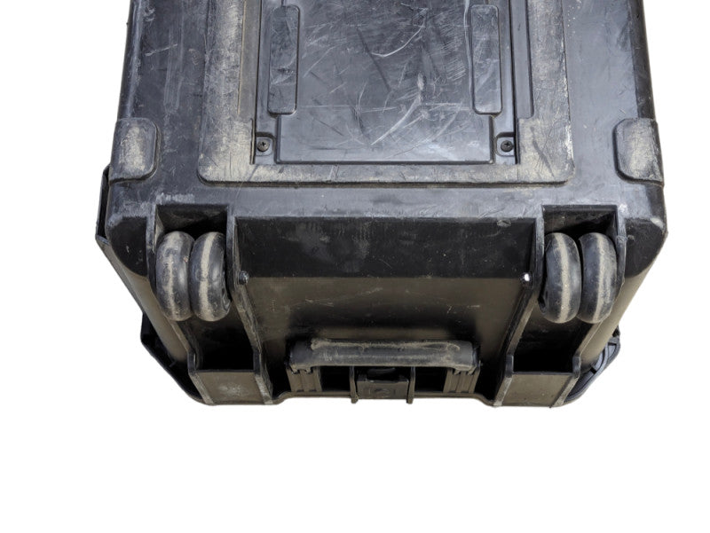 Very Tough Caring case with wheels CASECruzer 20x24x16 inch Please READ  -