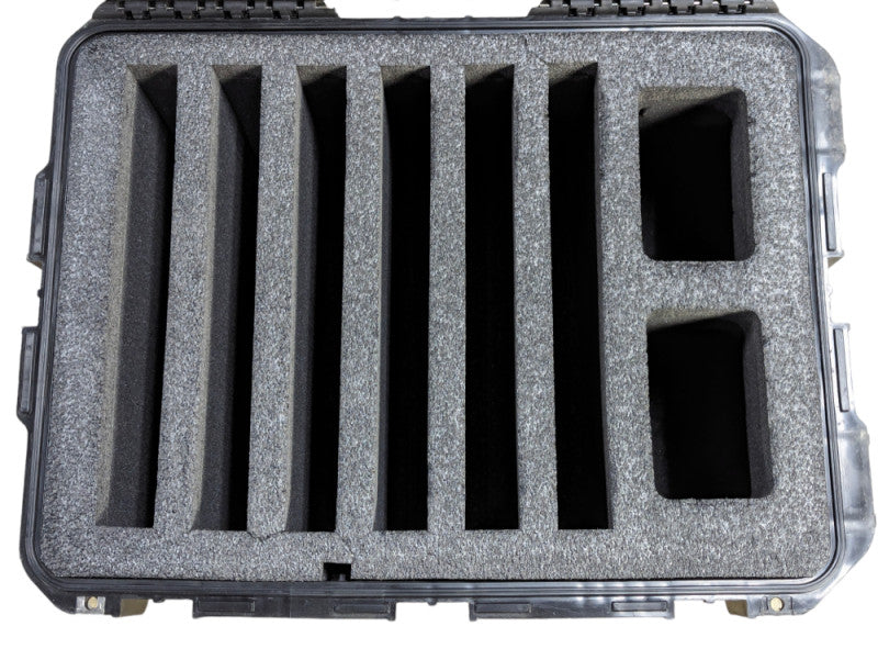 Very Tough Caring case with wheels CASECruzer 20x24x16 inch Please READ  -