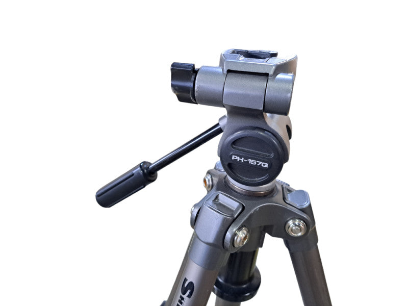 Velbon Sherpa 200 R Tripod w/ PH-157Q Head Aluminum Extendable