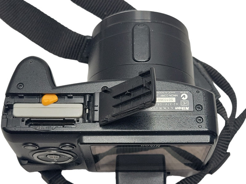 Nikon COOLPIX P80 10.1MP Digital Camera with Battery, READ _