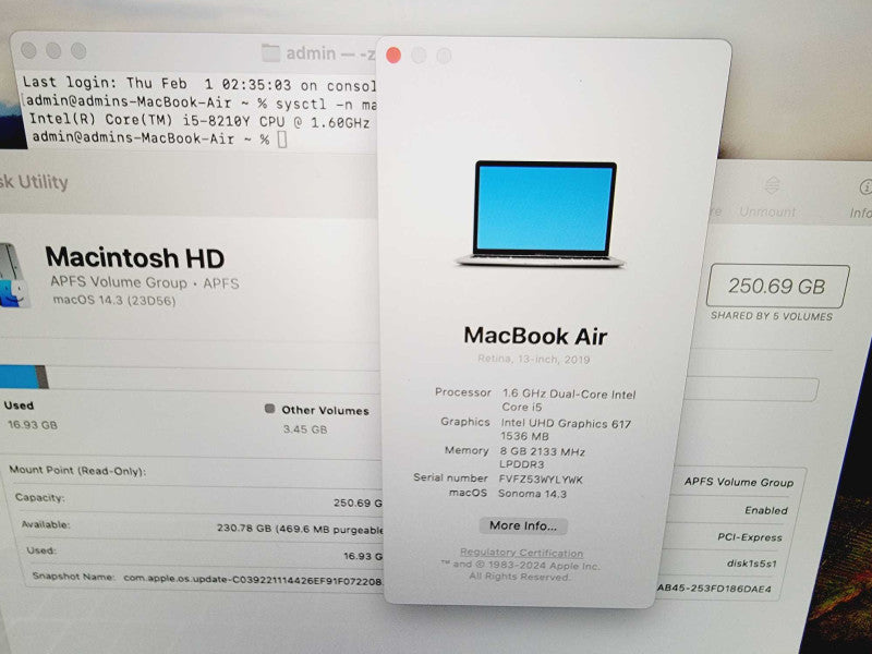 Apple Macbook Air Retina 2019 13\\" 2-Core i5-8210Y @ 1.6GHz 8GB DDR3 250GB SSD (