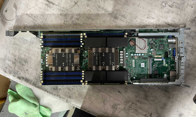 Supermicro X11DPT-B Server Node, 2x Xeon Gold 6140 18C 2.30GHz, 64GB DDR4 Q