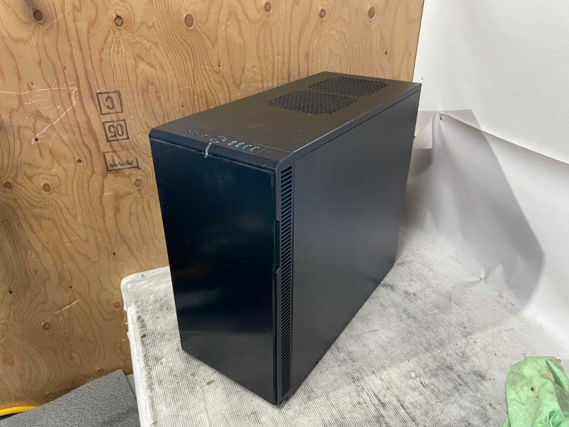 Custom PC/GIGABYTE GA-Z77X-UD3H w/ i7-3770K 3.50GHz, 32GB DDR3, 1TB HDD