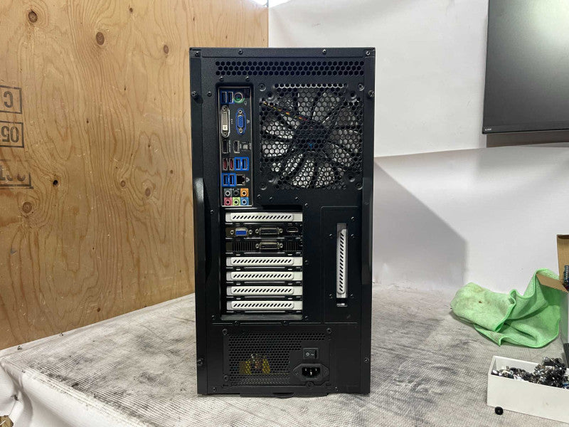 Custom PC/GIGABYTE GA-Z77X-UD3H w/ i7-3770K 3.50GHz, 32GB DDR3, 1TB HDD