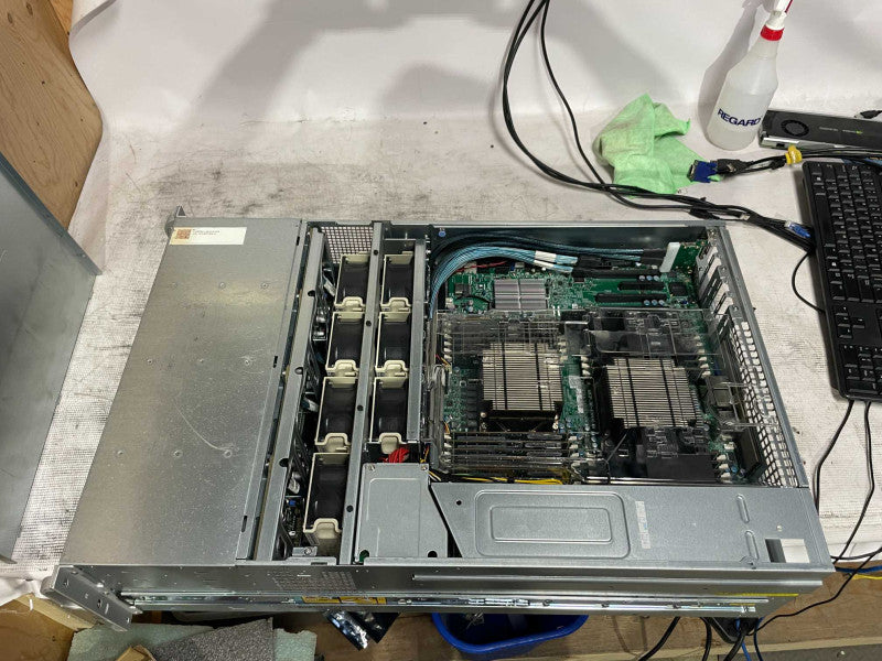 Supermicro CSE-847 4U 36-Bay Server, 2x Xeon E5-2640 0 2.50GHz, 384GB DDR3 Q