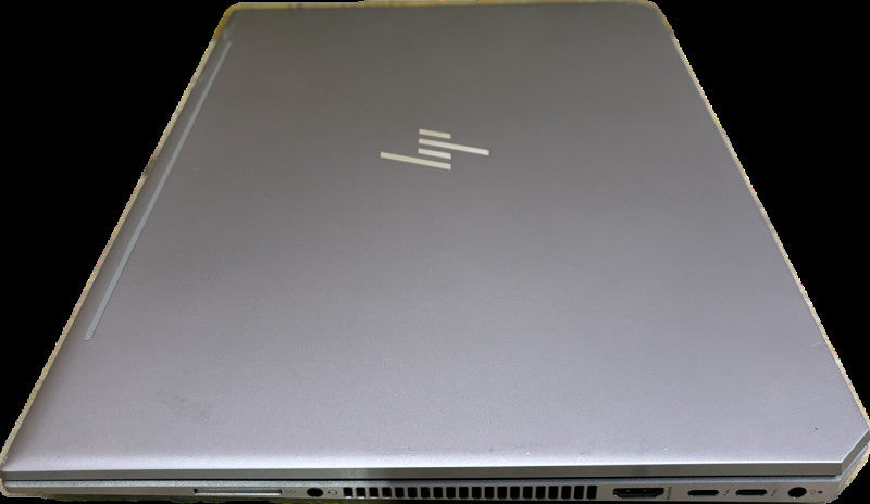 HP ZBook Studio G5 XEON E-2176M@2.7GHz QUADRO P1000 4GB GPU 32GB 512SSD  Lap200